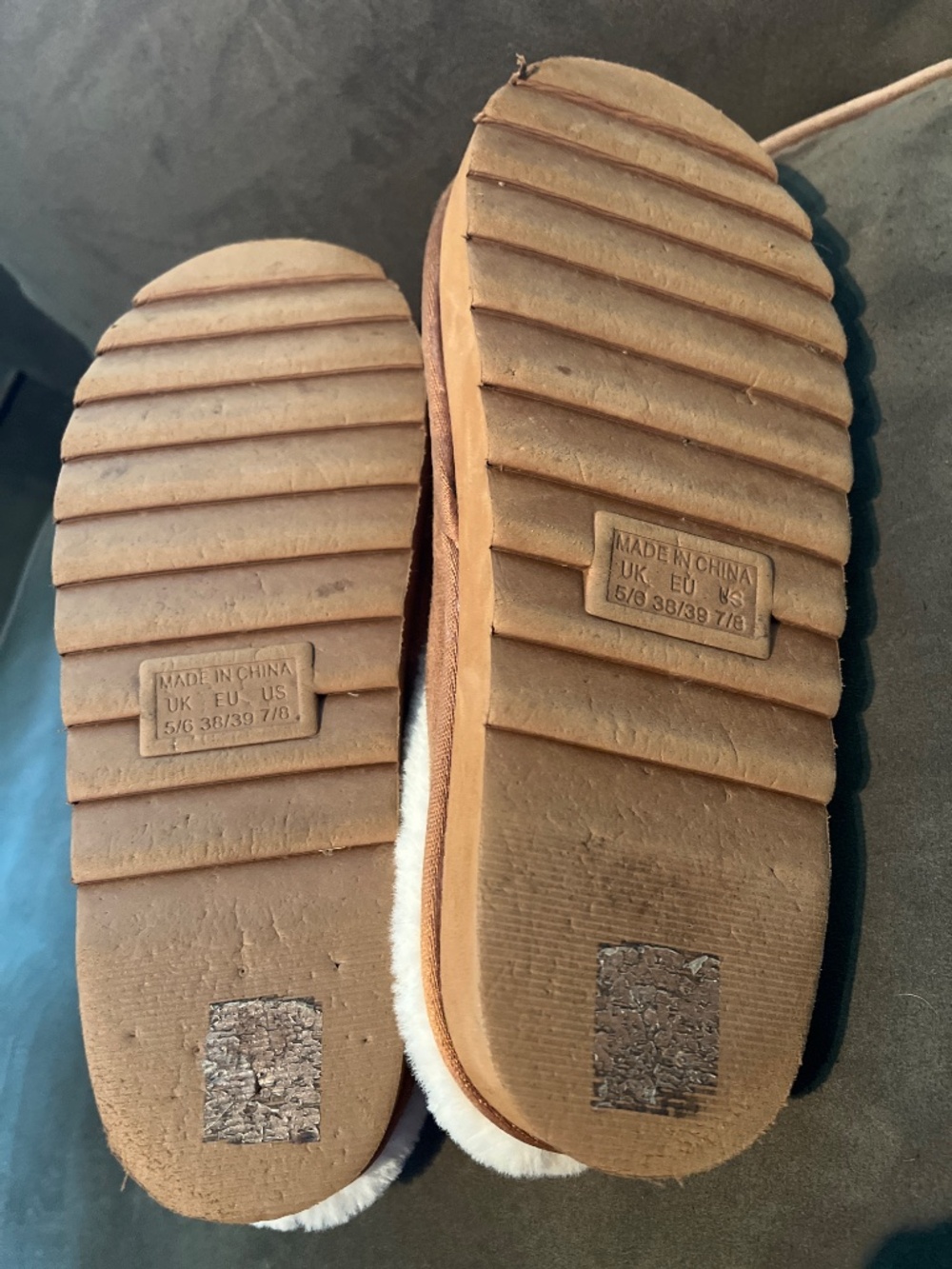 Cute slippers - Picture 2 of 3